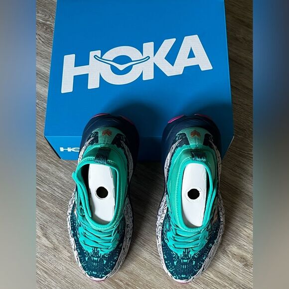 Hoka Women's Speedgoat 6 Mid GTX Shoes Waterproof Megagrip Hiking Trail Size 7 - Picture 8 of 11